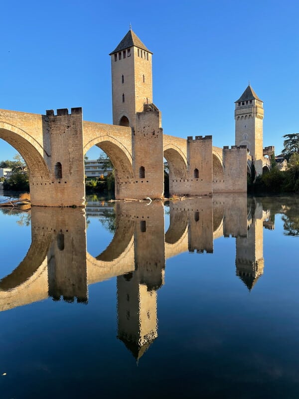 Pont Valentré à Cahors classé à l'UNESCO - Patrimoine médiéval du Lot près de nos villas.