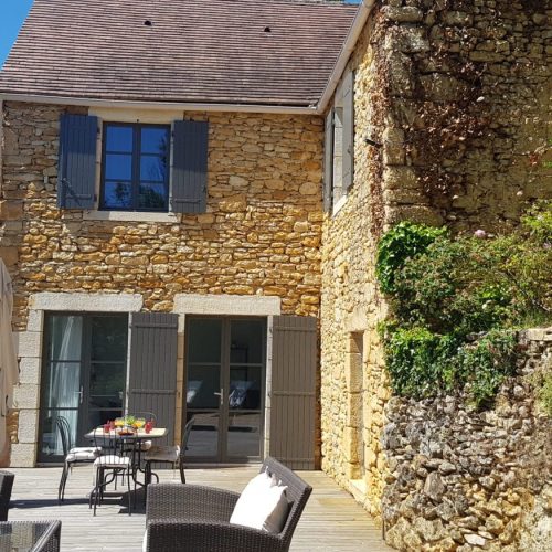 villasoccitanes terrassr/façade les Buis