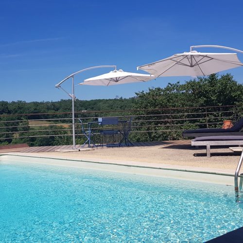 piscine villa les palmiers lot 46 proche sarlat.