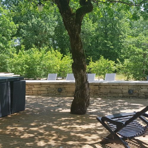 villasoccitanes terrasse piscine les chênes